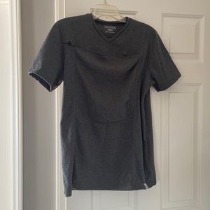 Men's Lalabu baby-wearing t-shirt, size M